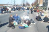 Chemischer Stammtisch vor dem G�steblock