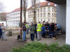 Kartenverkauf mit FCL-Ordnern