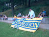 Locomotion zeigt Flagge