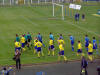 Beide Teams betreten das Spielfeld