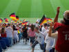 Super-Stimmung vor dem Spiel im Z-Stadion, auch ohne Ball und Spieler...
