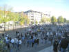Ruhiger Abmarsch der LOK-Fans durch die Ebert-Stra�e