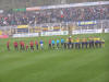 Die Spieler winken ins Publikum