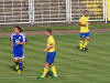 R�ckkehrer Torsten J�lich (rechts) schirmt ab