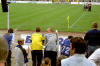 Fans warten auf das Sieger-Abklatschen
