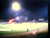FSV-Fans z�nden nach dem 0:2 ein Bengalo...