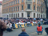 Alles wartet gespannt