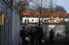 Man st�rmt zum G�steblock hoch